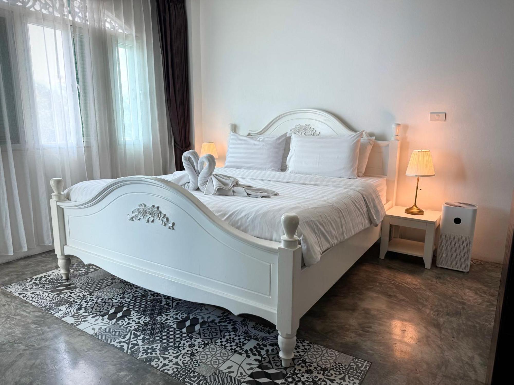 Nidhra Lanna Hotel Чиангмай Экстерьер фото